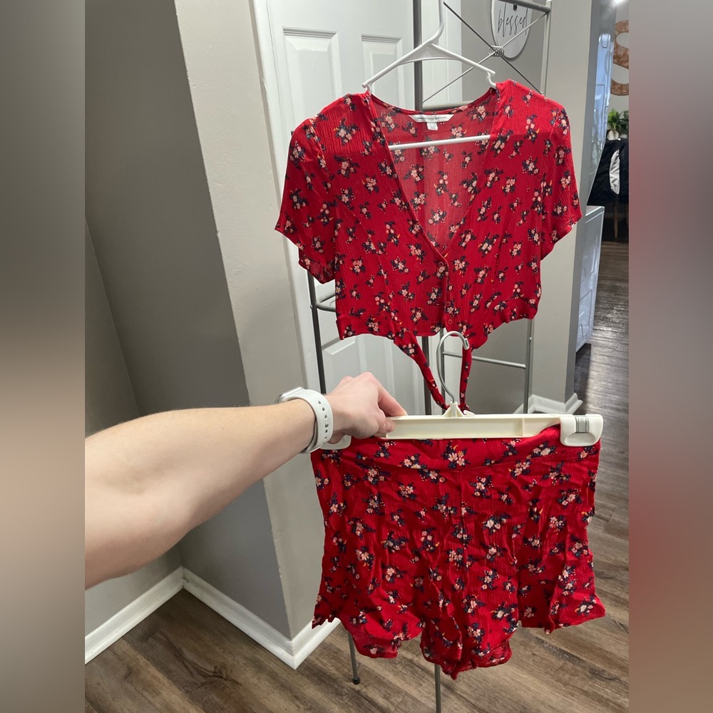 American Eagle Matching Set Top & Short
Worn Once
